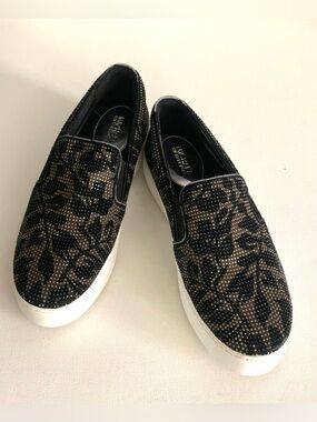 Michael Kors ‘Keaton’ Sz 8 Sparkling Studded Slip On Sneakers